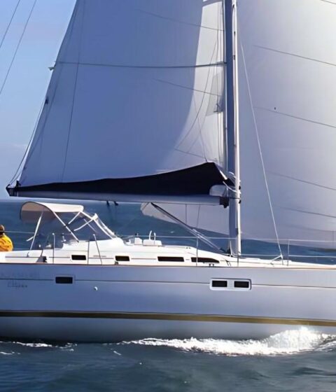oceanis_clipper_423_3d
